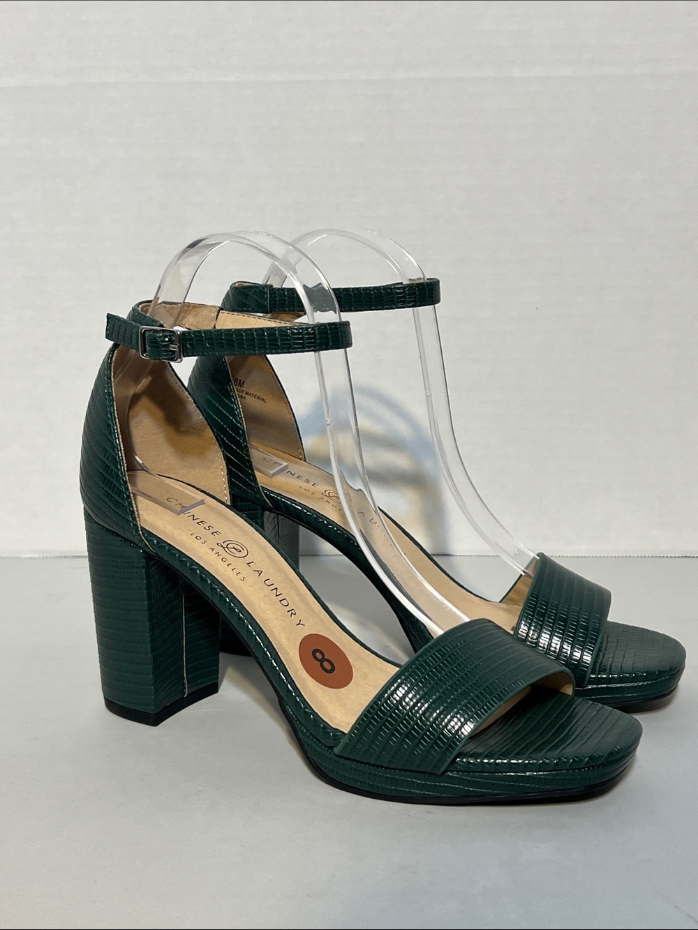 Chinese Laundry Forest Green Textured Block Heel Sandals Size 8
